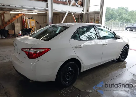 2015 Toyota Corolla Le z USA, uszkodzony, nr VIN 2T1BURHE6FC301842